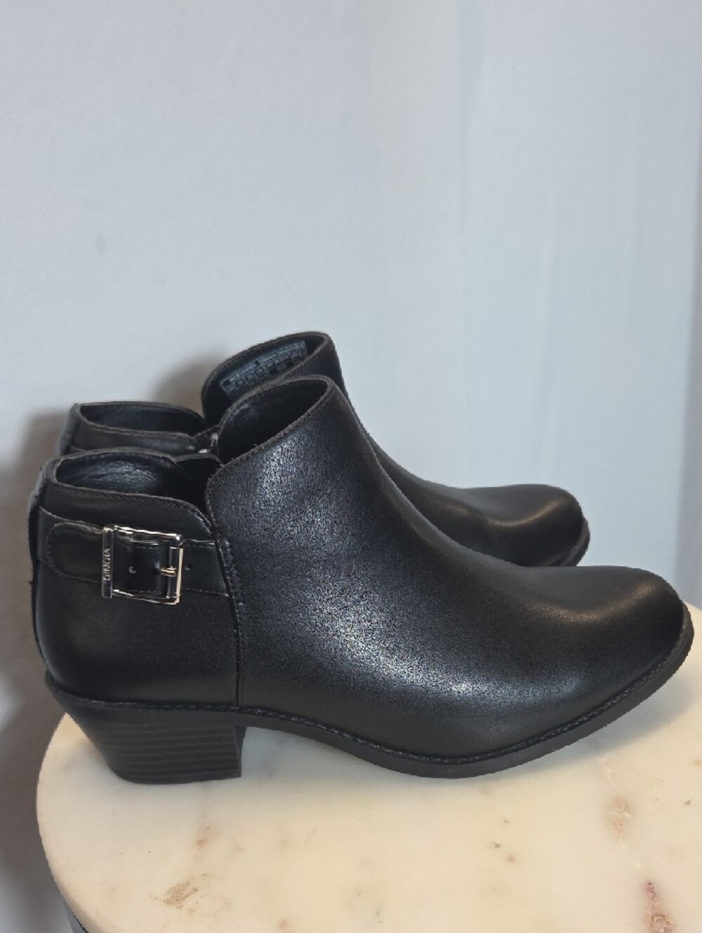 Vionic Black Leather Ankle Bootie with Buckle Accent Size 7.5 - Picture 3 of 9
